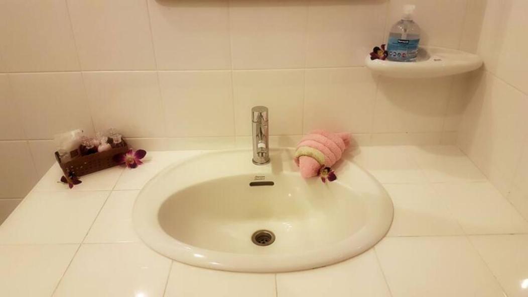 Chalong Palm Residence エクステリア 写真